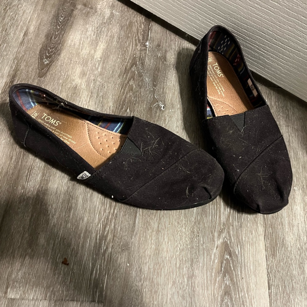 Toms